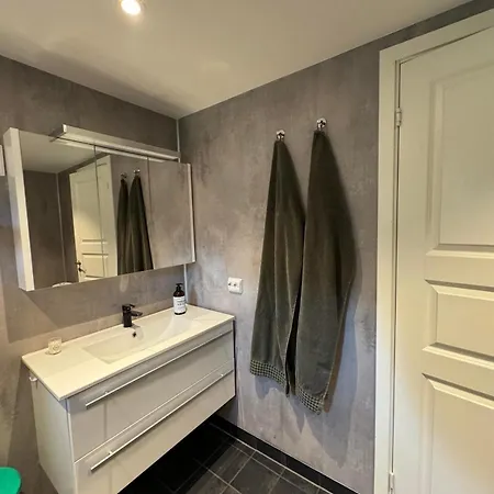 بيت للعطل 4 Beachhouse In